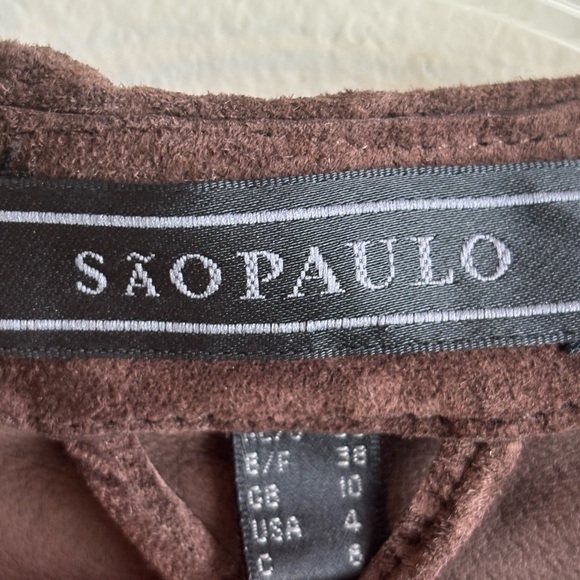Brown Plunge Bell Sleeve Suede Blouse by São Paulo - Picture 3 of 8